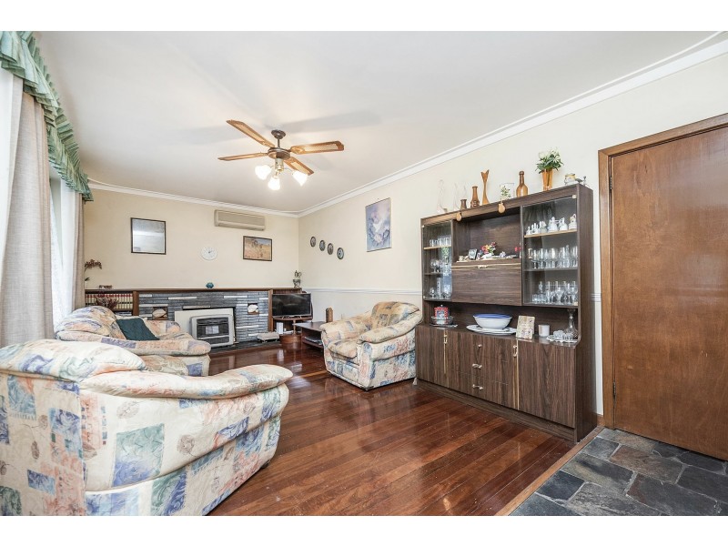 31 Range View Road, High Wycombe WA 6057