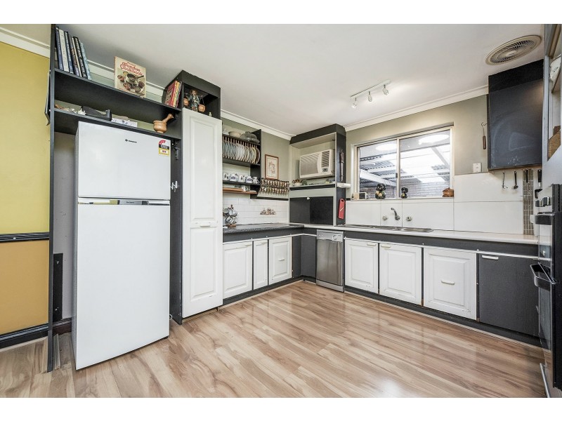 31 Range View Road, High Wycombe WA 6057