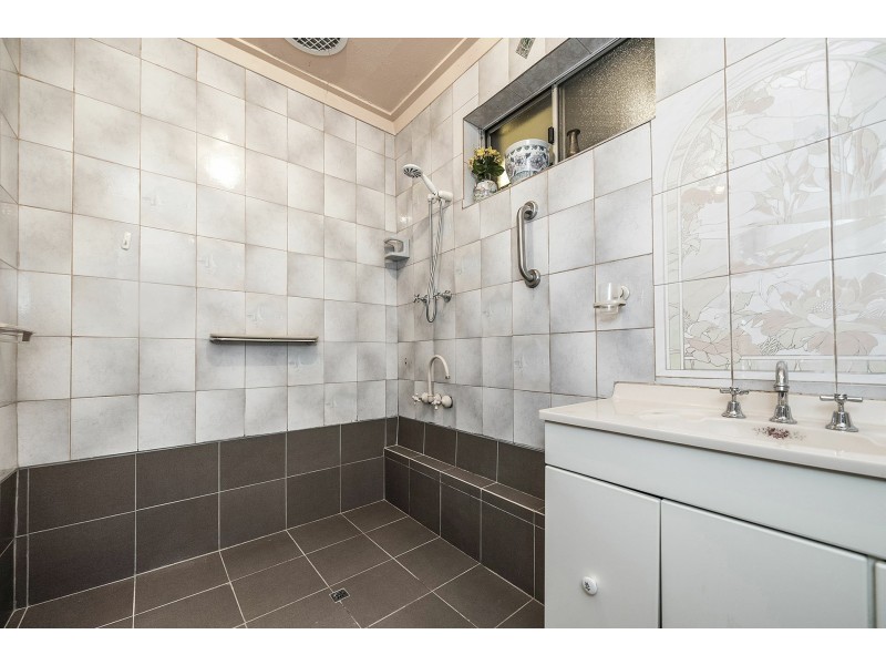 31 Range View Road, High Wycombe WA 6057