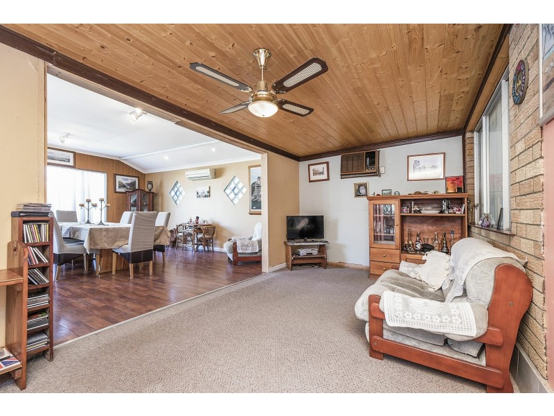 31 Range View Road, High Wycombe WA 6057