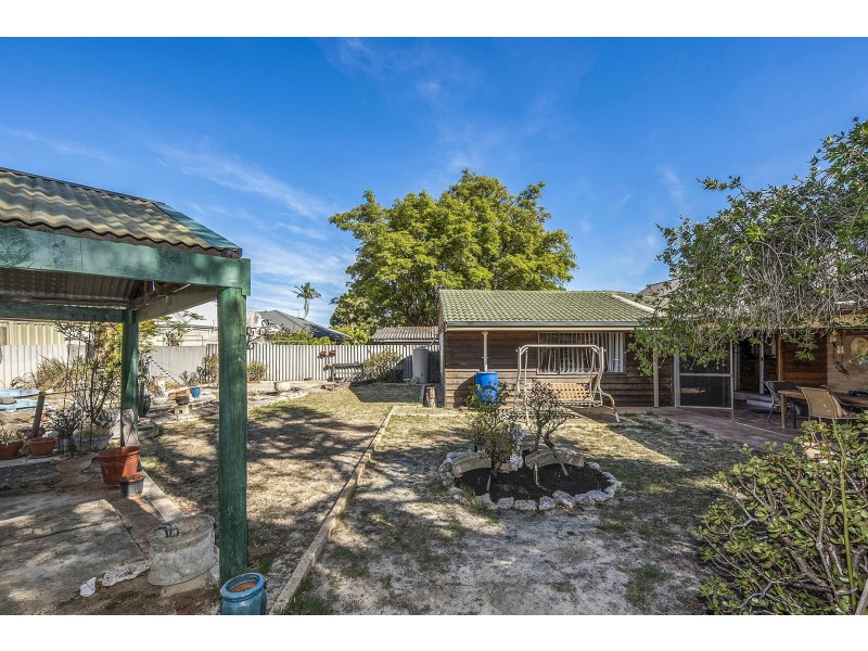 31 Range View Road, High Wycombe WA 6057