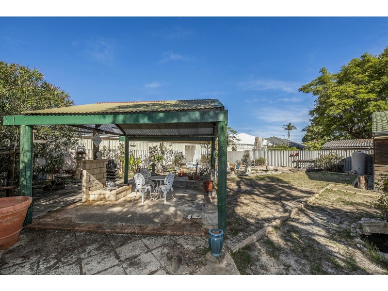 31 Range View Road, High Wycombe WA 6057