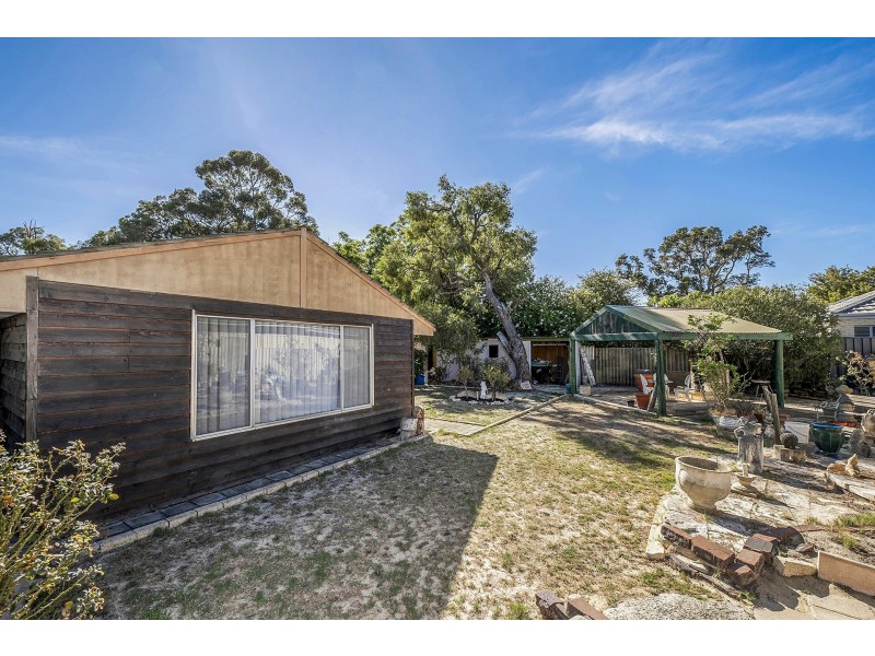 31 Range View Road, High Wycombe WA 6057