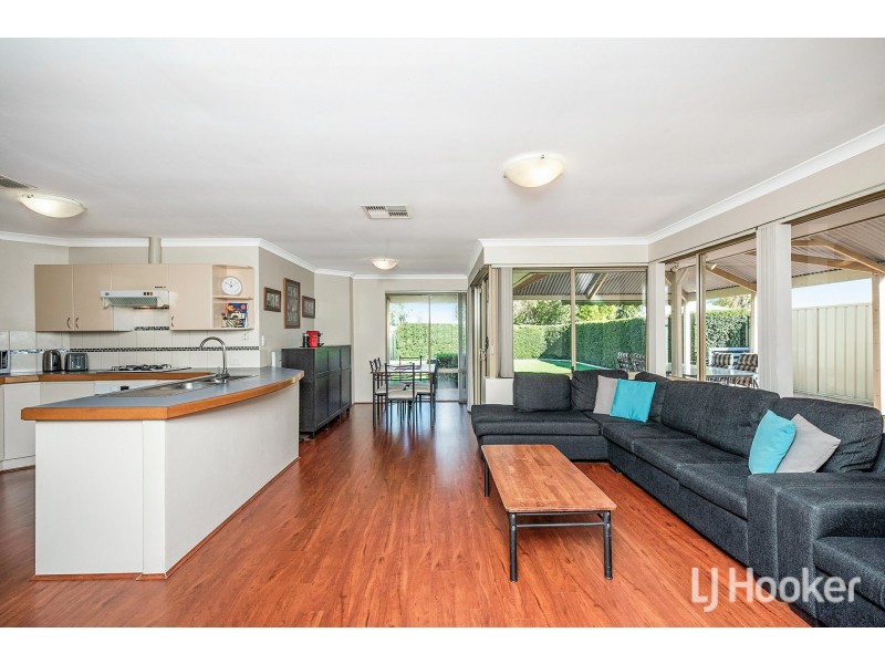 6 Quondong Close, Kenwick WA 6107