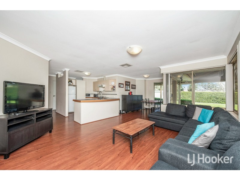 6 Quondong Close, Kenwick WA 6107