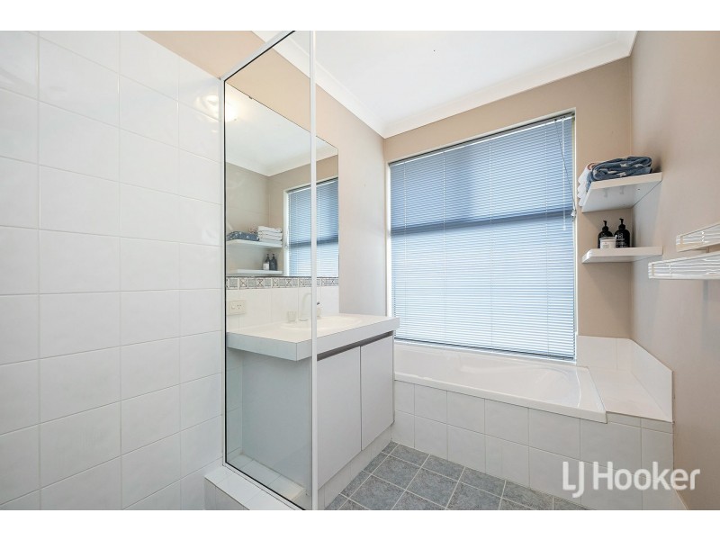 6 Quondong Close, Kenwick WA 6107