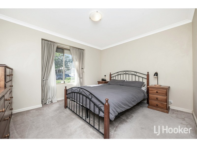 6 Quondong Close, Kenwick WA 6107