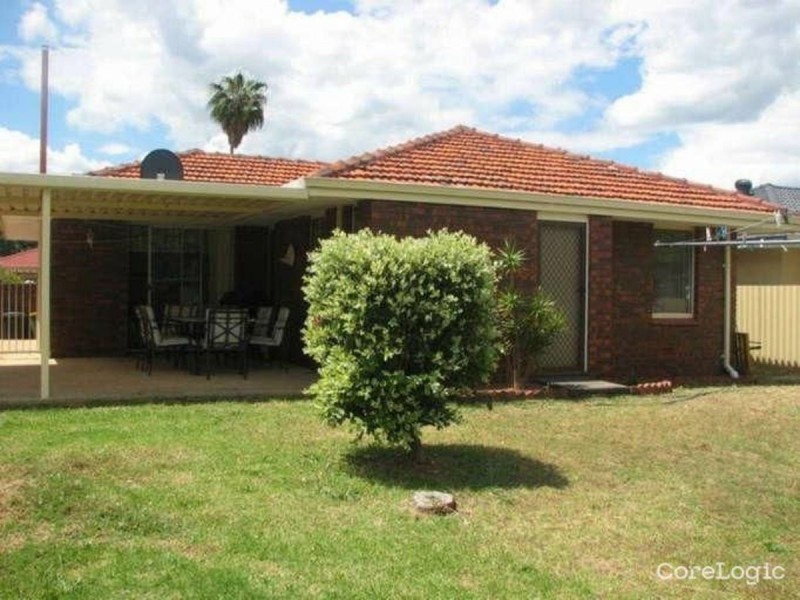 5 Bardfield Way, Gosnells WA 6110