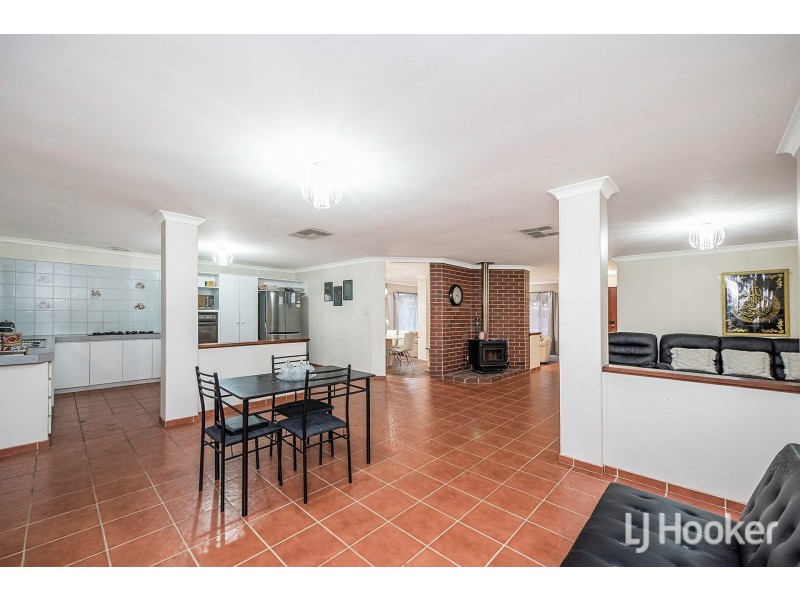 27 Aster Court, Thornlie WA 6108