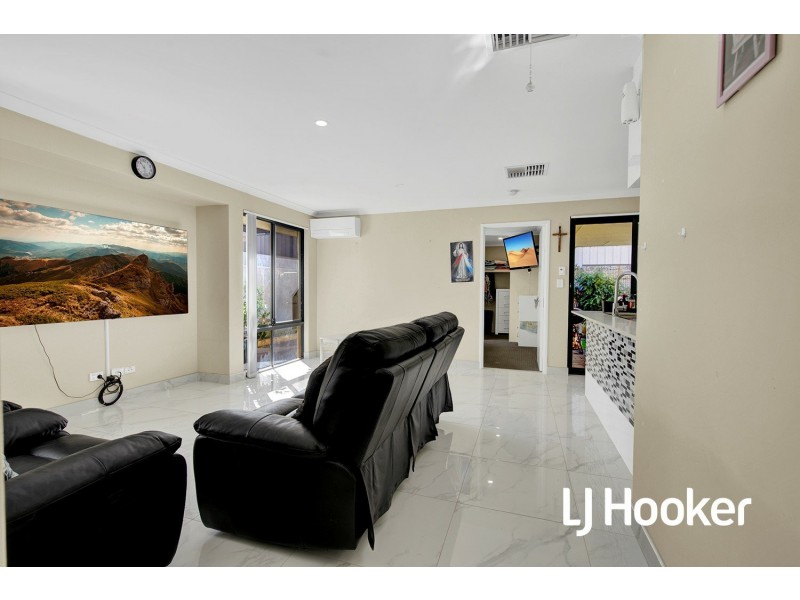 41 Kawana Avenue, Maddington WA 6109