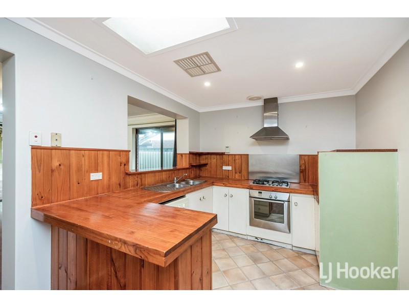 31 Gosnells Road West, Martin WA 6110