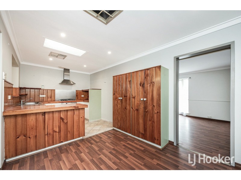 31 Gosnells Road West, Martin WA 6110