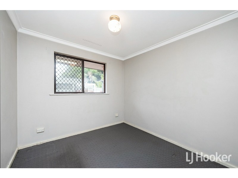 31 Gosnells Road West, Martin WA 6110