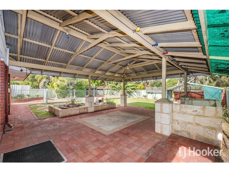 31 Gosnells Road West, Martin WA 6110