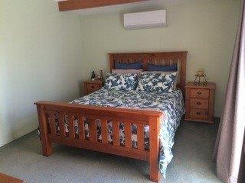 5 Sanderling Drive, Thornlie WA 6108