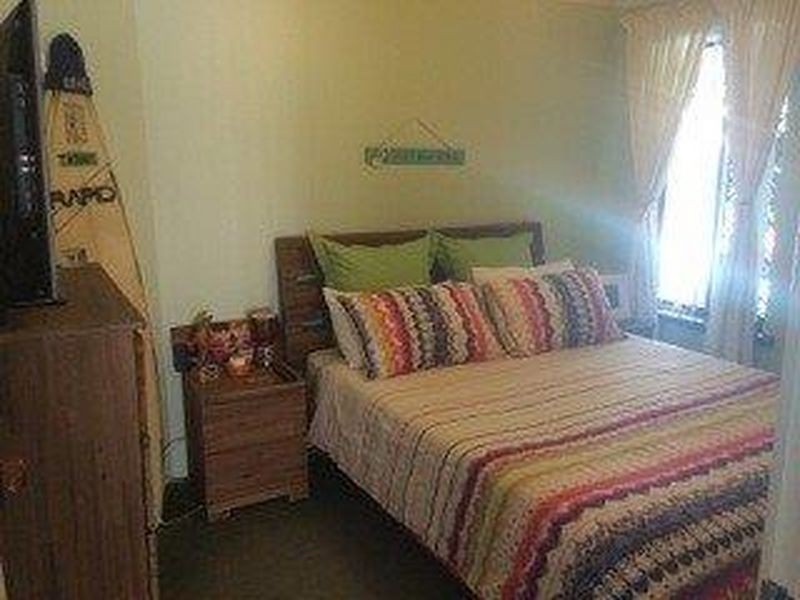 5 Sanderling Drive, Thornlie WA 6108