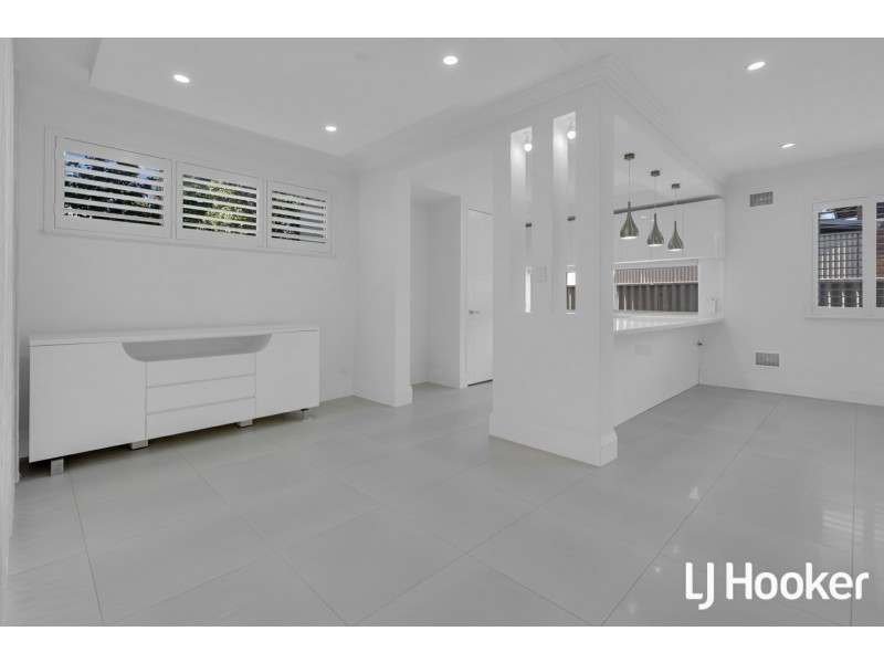 26 Gaskin Road, Kenwick WA 6107