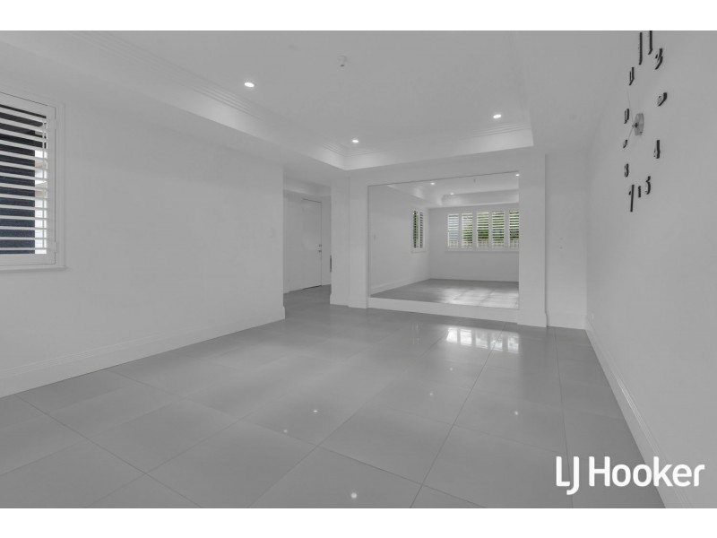 26 Gaskin Road, Kenwick WA 6107