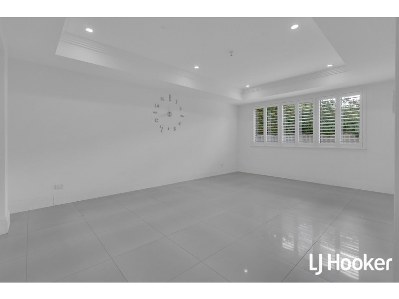 26 Gaskin Road, Kenwick WA 6107