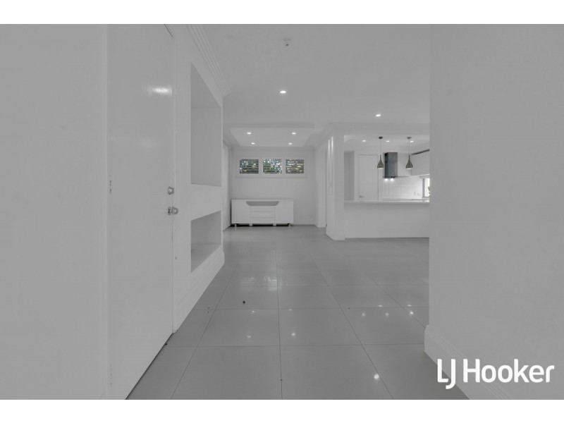 26 Gaskin Road, Kenwick WA 6107