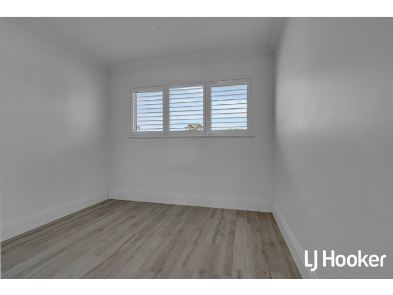 26 Gaskin Road, Kenwick WA 6107