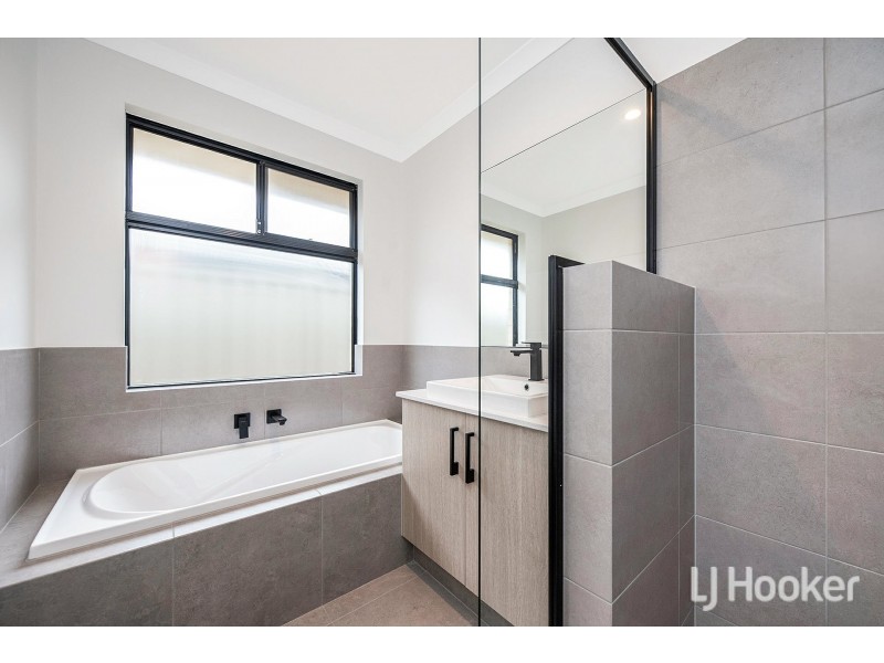 3 Triflora Way, Byford WA 6122