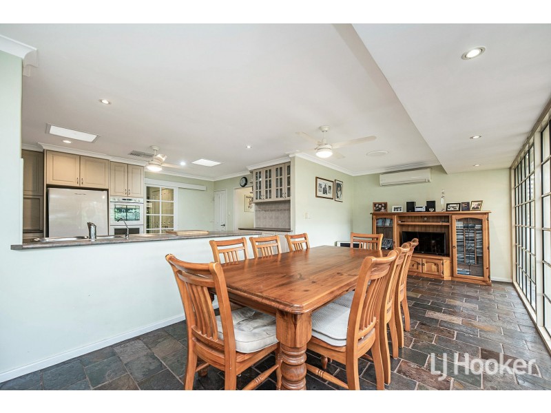 19 Helena Crescent, Thornlie WA 6108