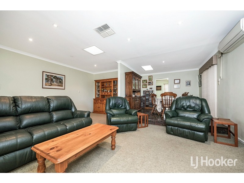 19 Helena Crescent, Thornlie WA 6108