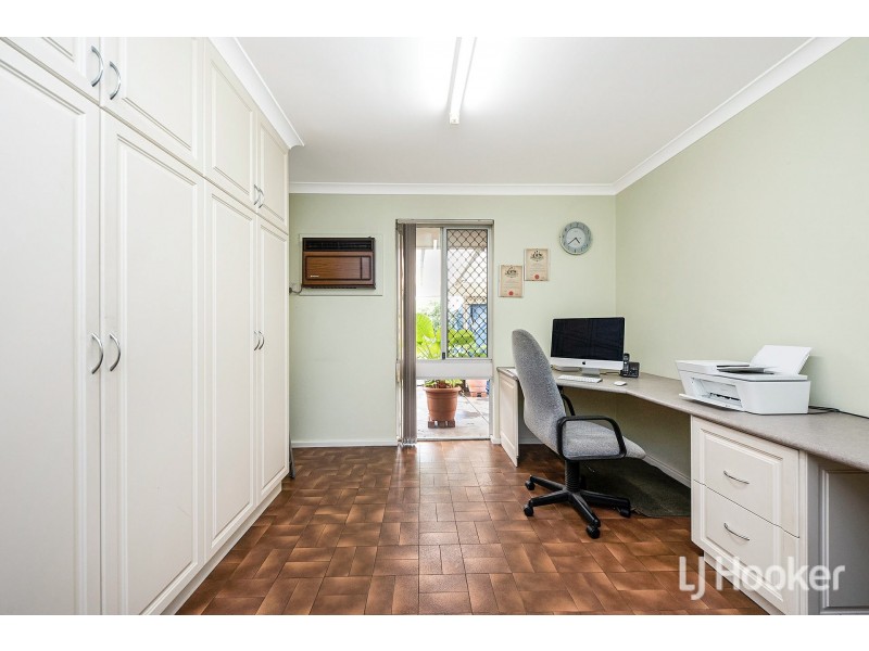 19 Helena Crescent, Thornlie WA 6108