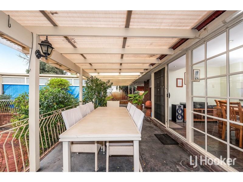 19 Helena Crescent, Thornlie WA 6108