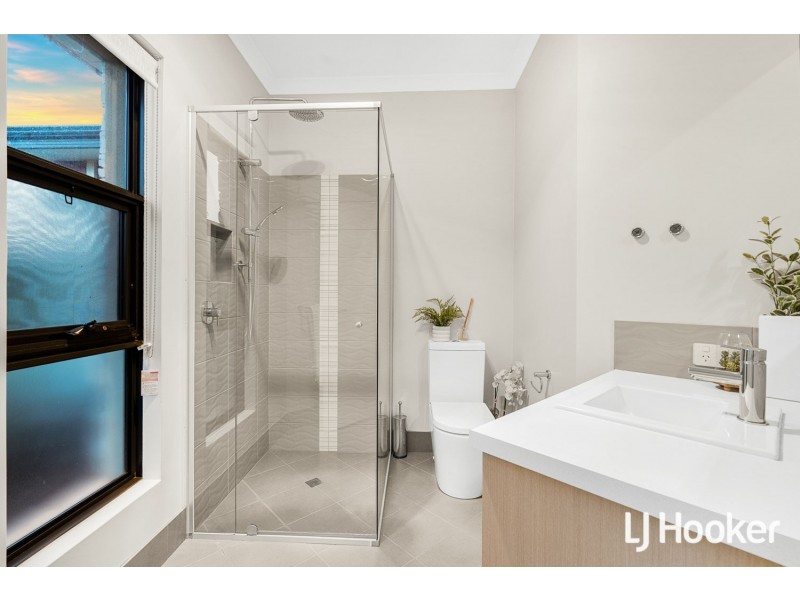 3 Fasolo Close, Lesmurdie WA 6076