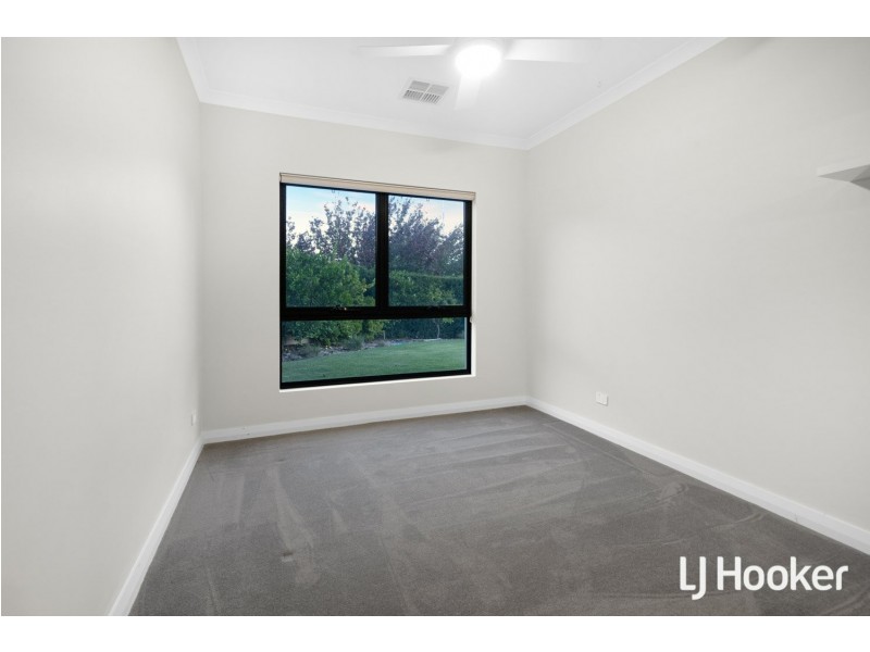 3 Fasolo Close, Lesmurdie WA 6076
