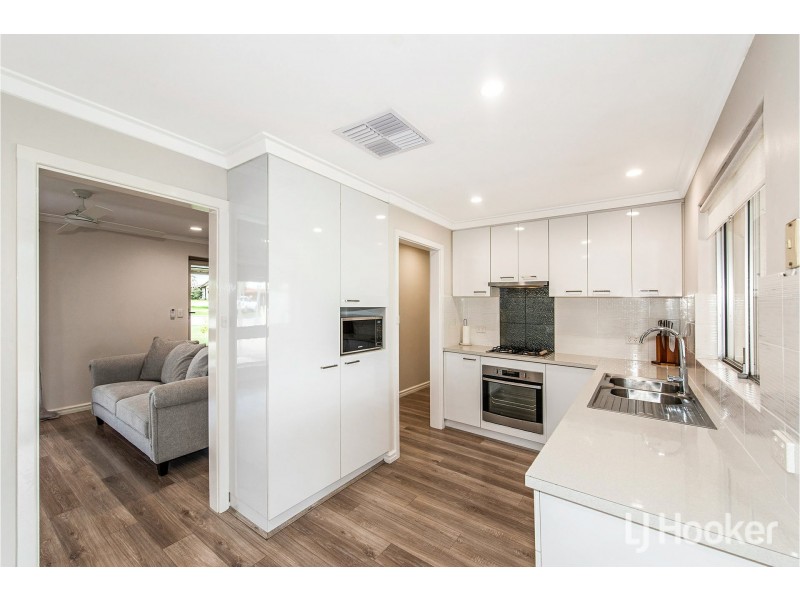10 Alciston Way, Huntingdale WA 6110