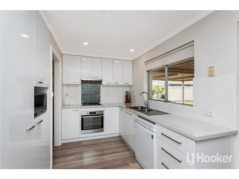 10 Alciston Way, Huntingdale WA 6110