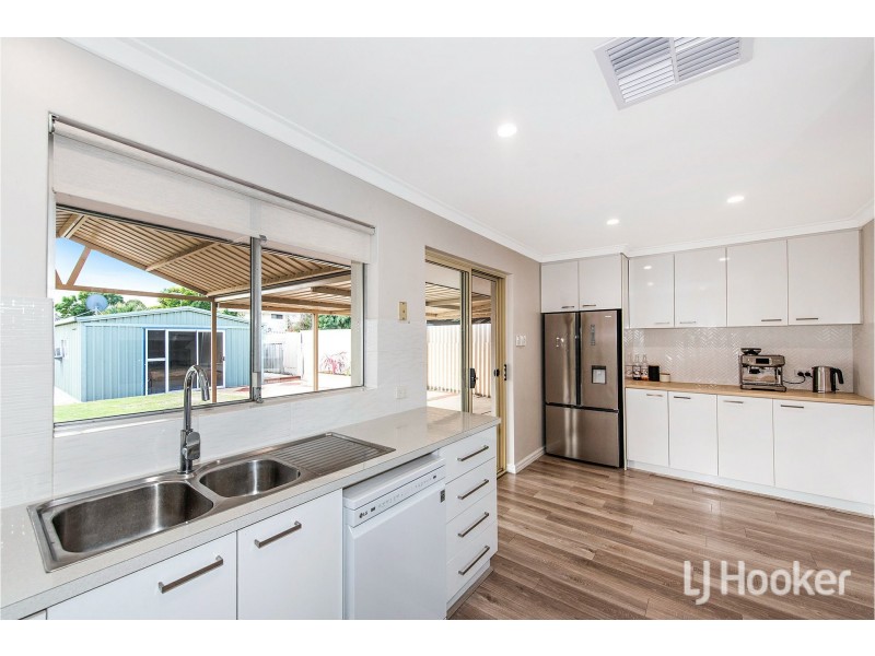 10 Alciston Way, Huntingdale WA 6110