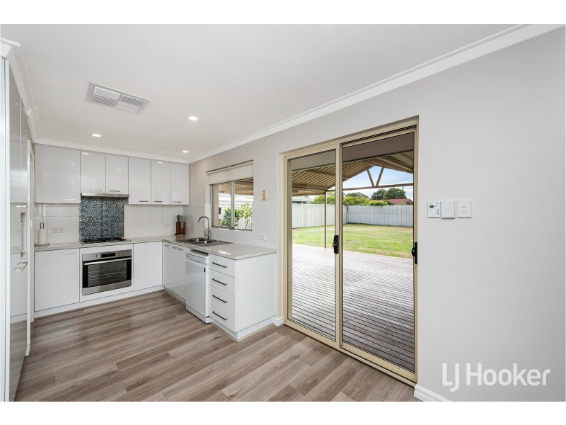 10 Alciston Way, Huntingdale WA 6110