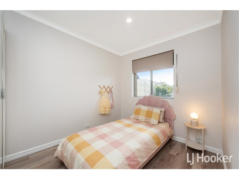 10 Alciston Way, Huntingdale WA 6110