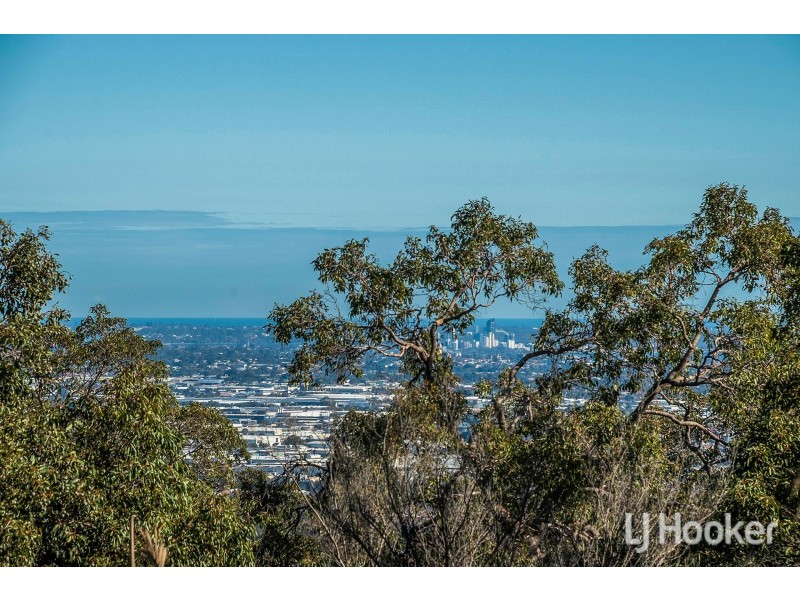 3 Jillara Court, Lesmurdie WA 6076