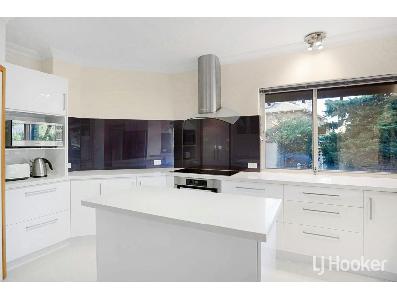 3 Jillara Court, Lesmurdie WA 6076