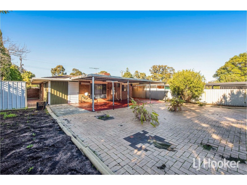 5A Hume Road, Thornlie WA 6108