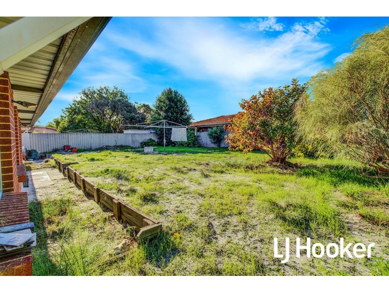 6 Dove Street, Thornlie WA 6108