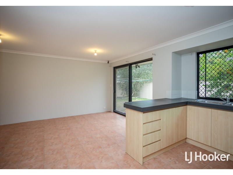 9 Manoora Place, Kenwick WA 6107