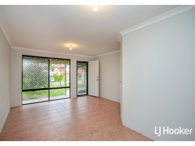 9 Manoora Place, Kenwick WA 6107