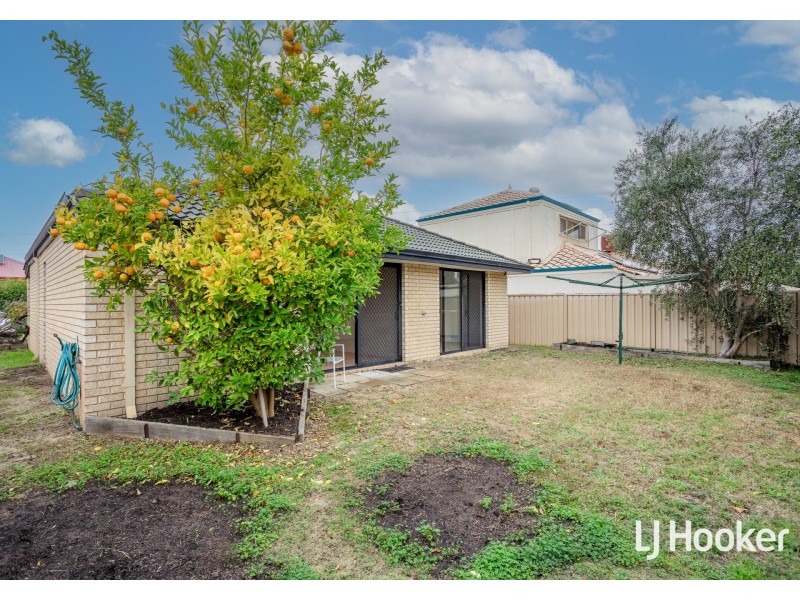 9 Manoora Place, Kenwick WA 6107