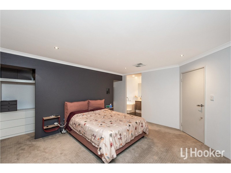 1 Amalfi Way, Canning Vale WA 6155