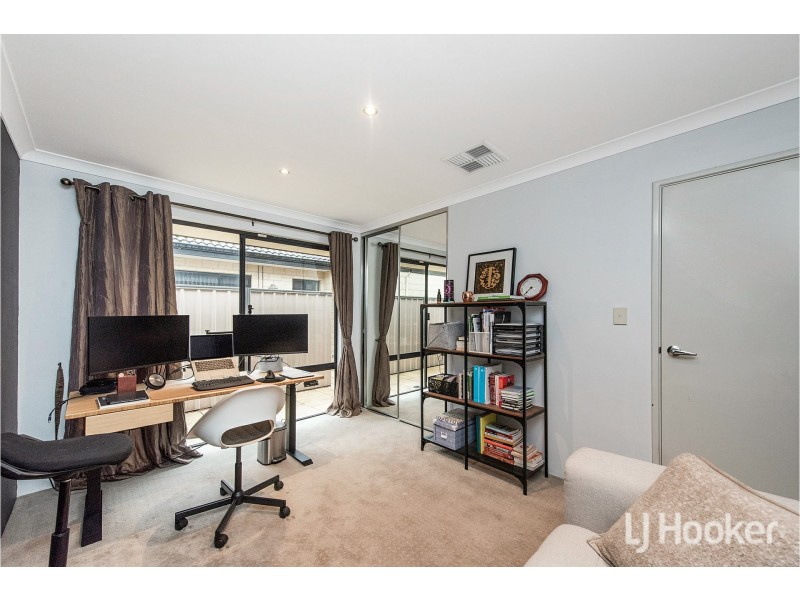 1 Amalfi Way, Canning Vale WA 6155