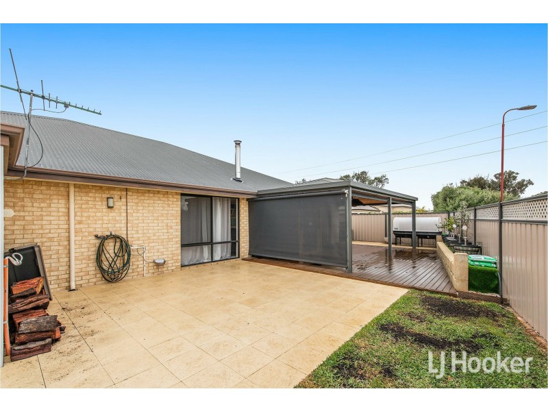 1 Amalfi Way, Canning Vale WA 6155