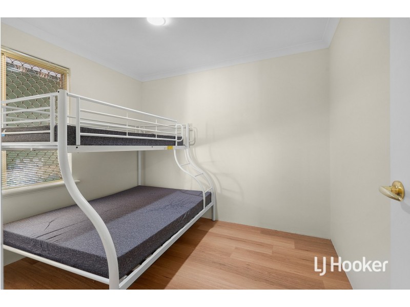 19 Wateredge Road, Thornlie WA 6108