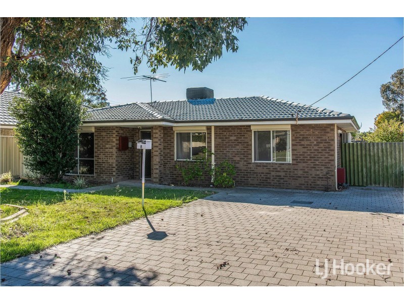 8 Fountain Way, Huntingdale WA 6110