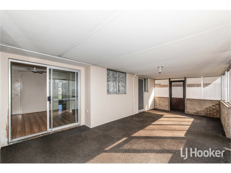 8 Fountain Way, Huntingdale WA 6110